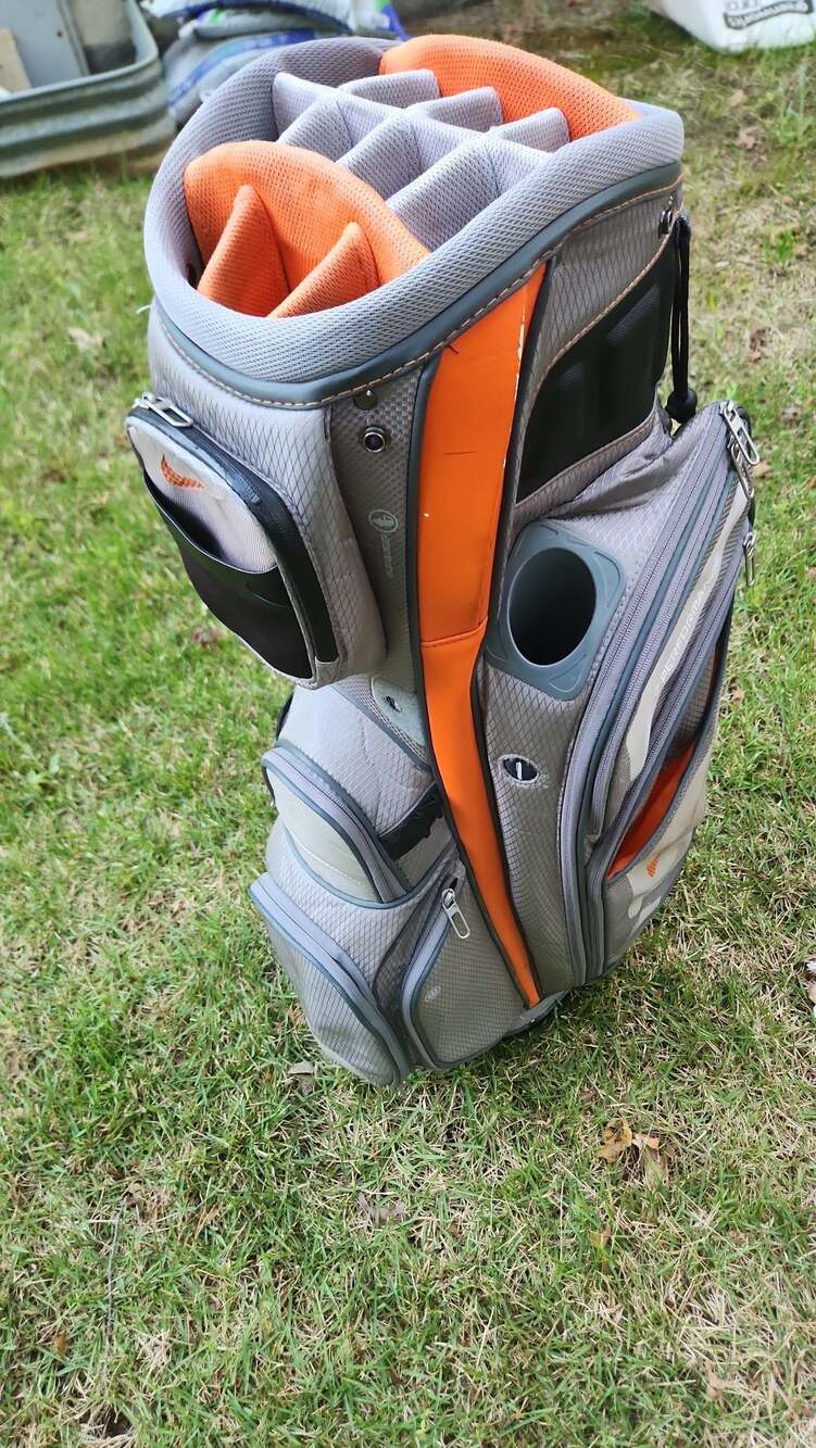 Nike Performance Cart Golf Bag Grey and Orange - Picture 6 of 6